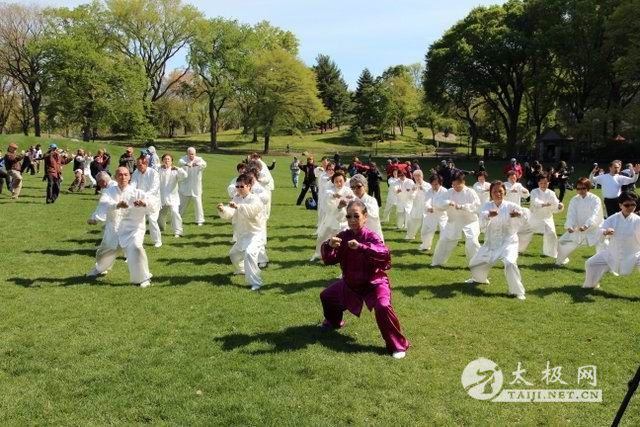 ̫ȭ(World Tai Chi Day)¶ʮ(April-28-2012)ŦԼ빫԰(Central Par ...