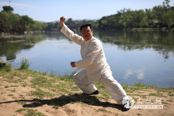 ʽ̫ȭҳле±ɽׯȭ