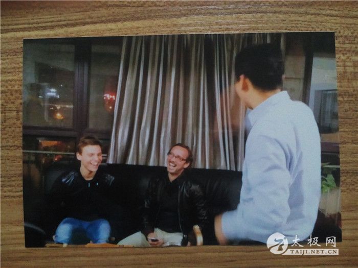 IMG_20150407_174734 - .jpg