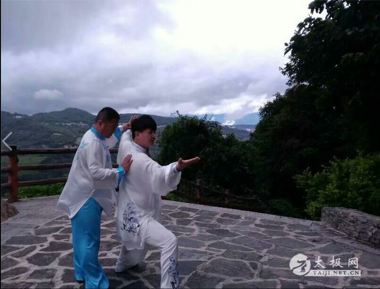 0f22207a4fb24341898c8d011a1d3a78 (39).jpg