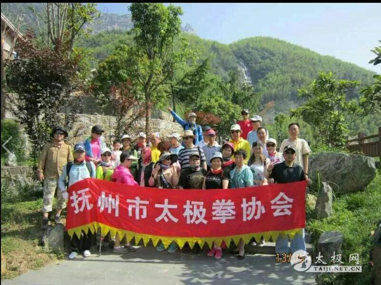 0f22207a4fb24341898c8d011a1d3a78 (31).jpg