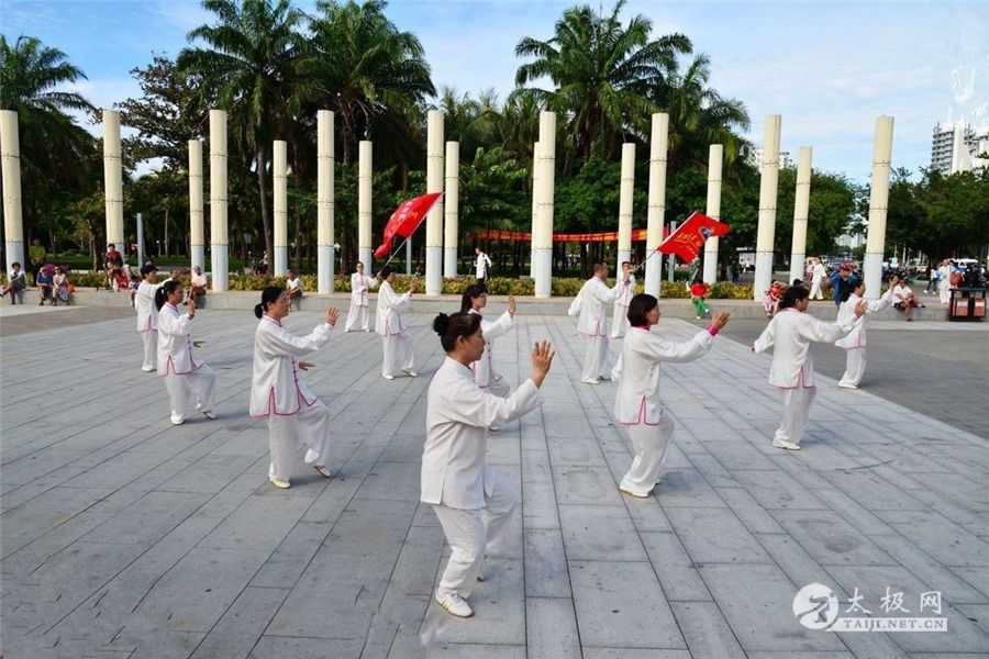 dae92b29a3c746dca7a5edff275e4cef_ - .jpg