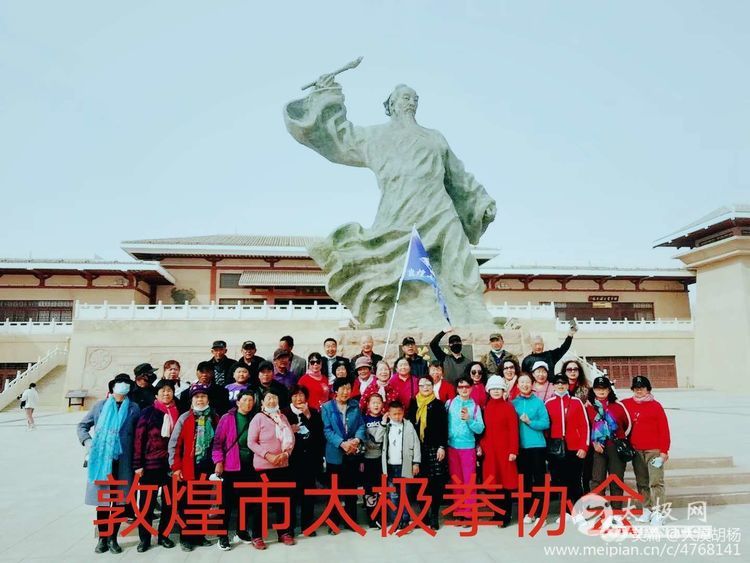 a02b8426107f911152db0be32840b3e8 (1).jpg